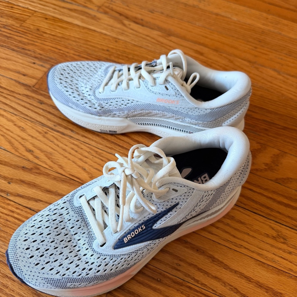 Brooks RUNNING SNEAKERS 6.5 adrenaline GTS